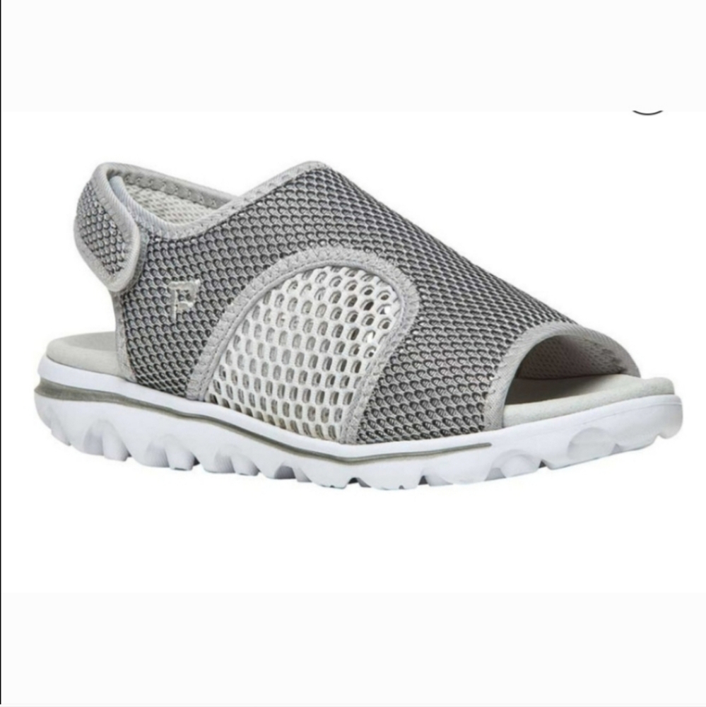 Propet travel/active sandals